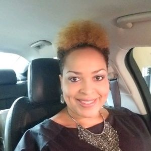 Meet your Posher, Lillie